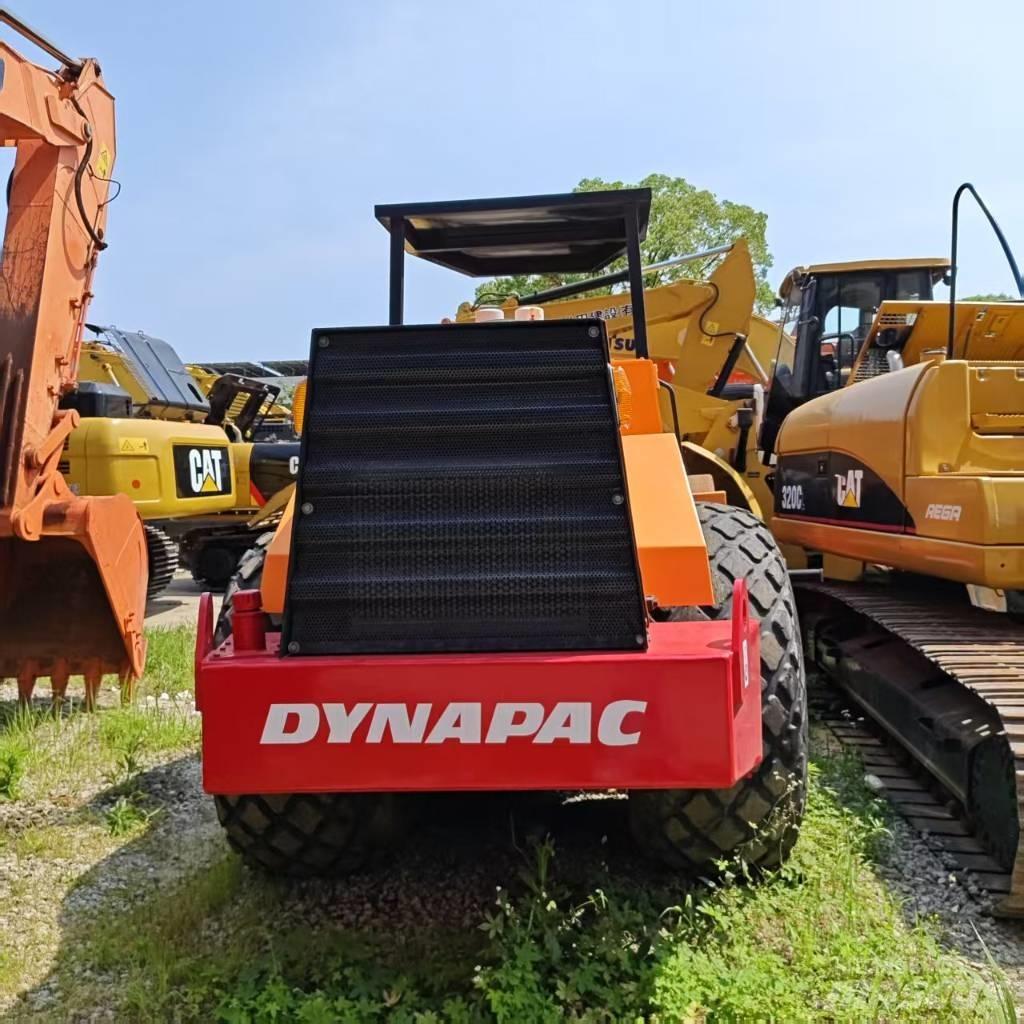 Dynapac CA 251 D Tek tamburlu silindirler