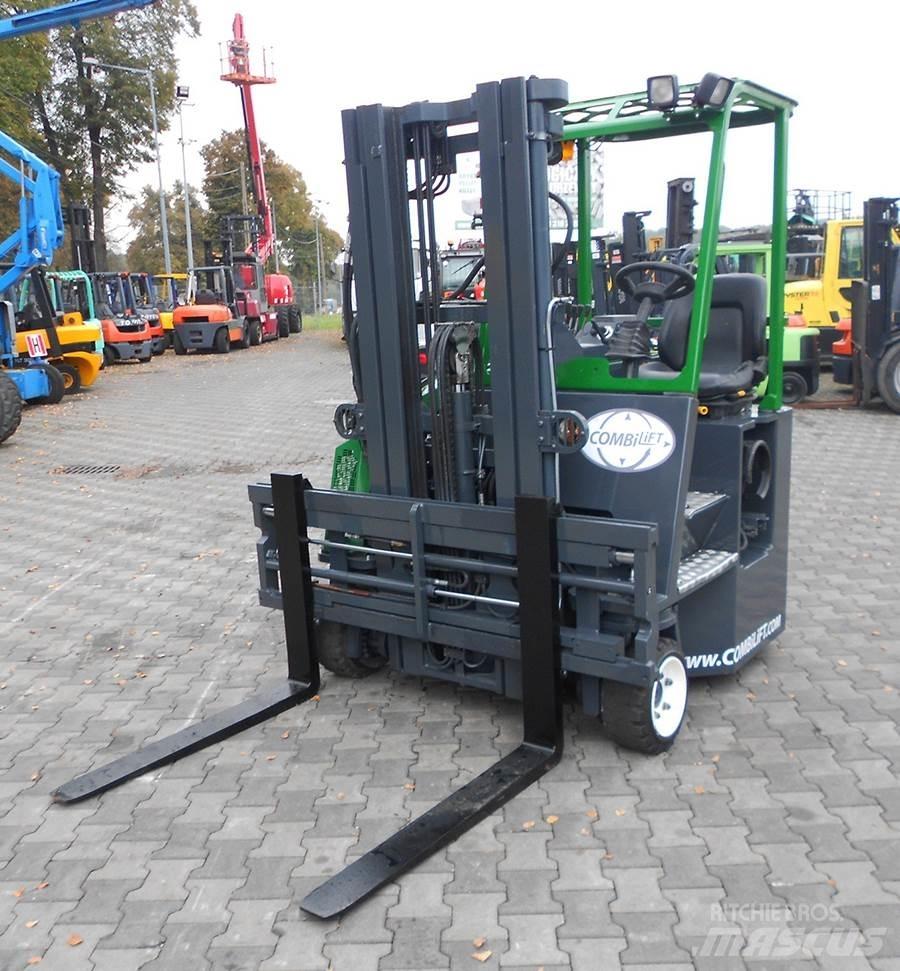 Combilift C2500CB 4 yönlü reach truck