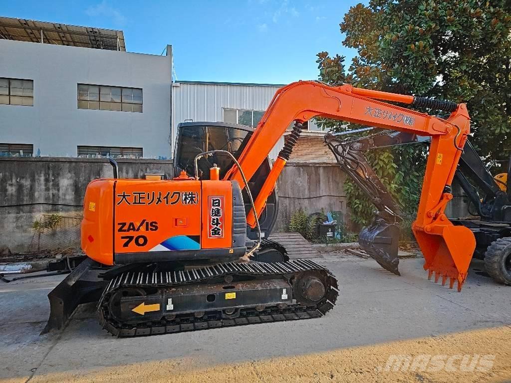 Hitachi ZX 70 Midi ekskavatörler 7 - 12 t