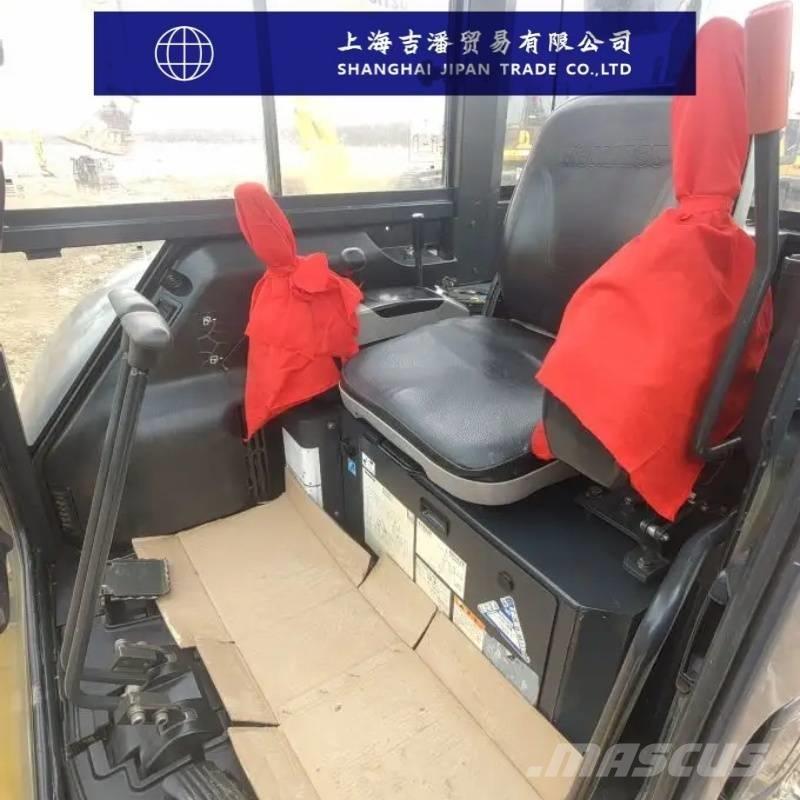 Komatsu PC 40 MR Mini ekskavatörler, 7 tona dek