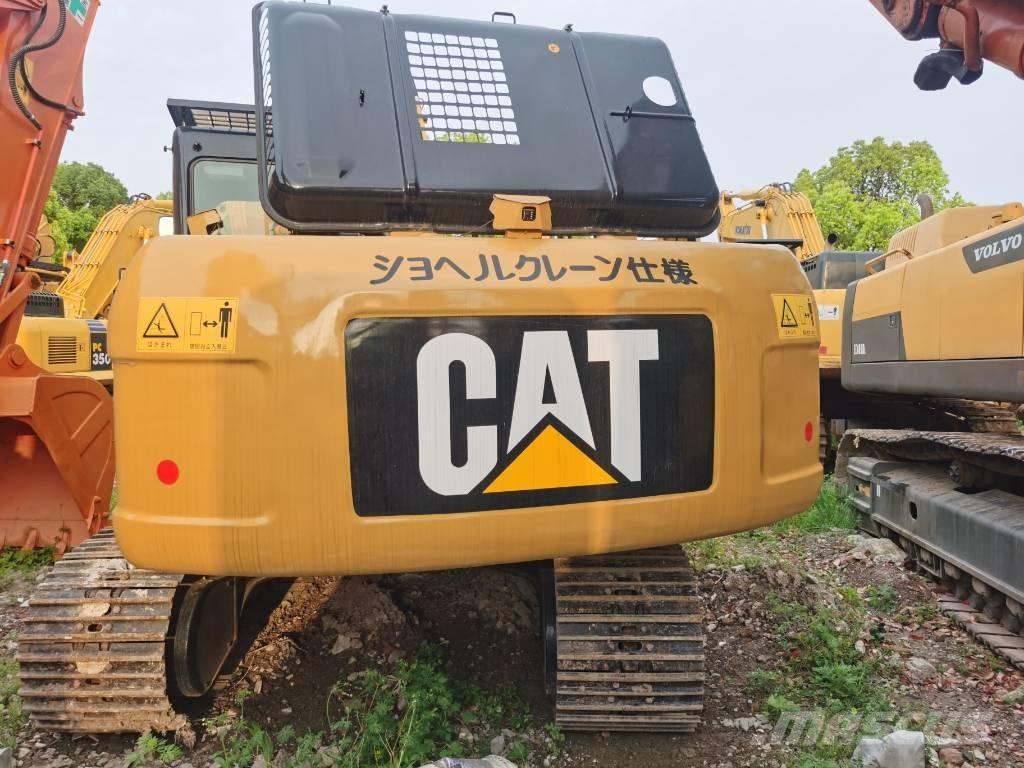 CAT 320 D2 Paletli ekskavatörler