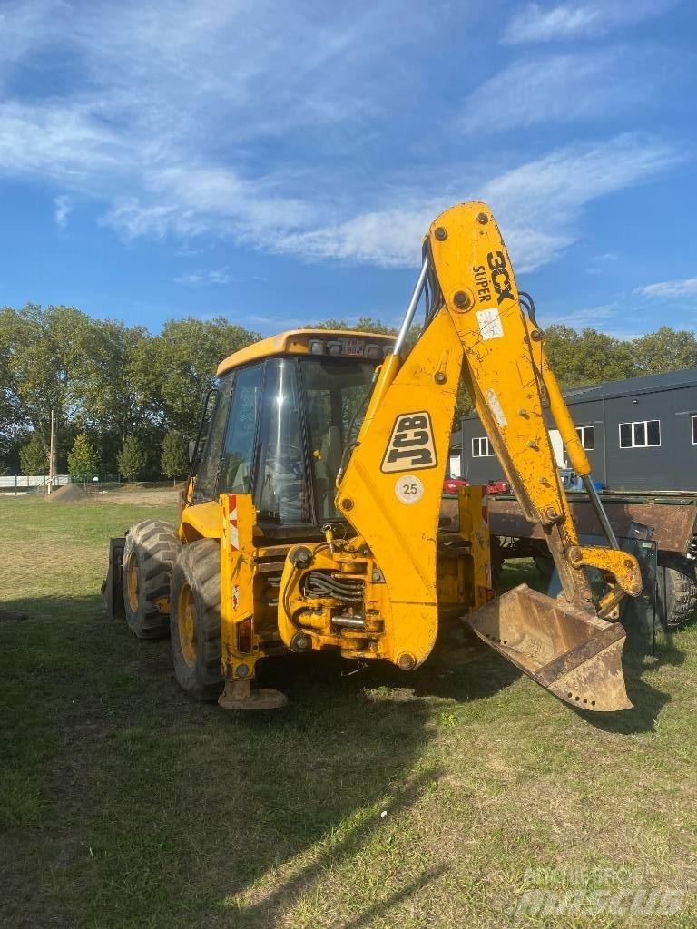 JCB 3 CX Super Kazıcı yükleyiciler - beko loder