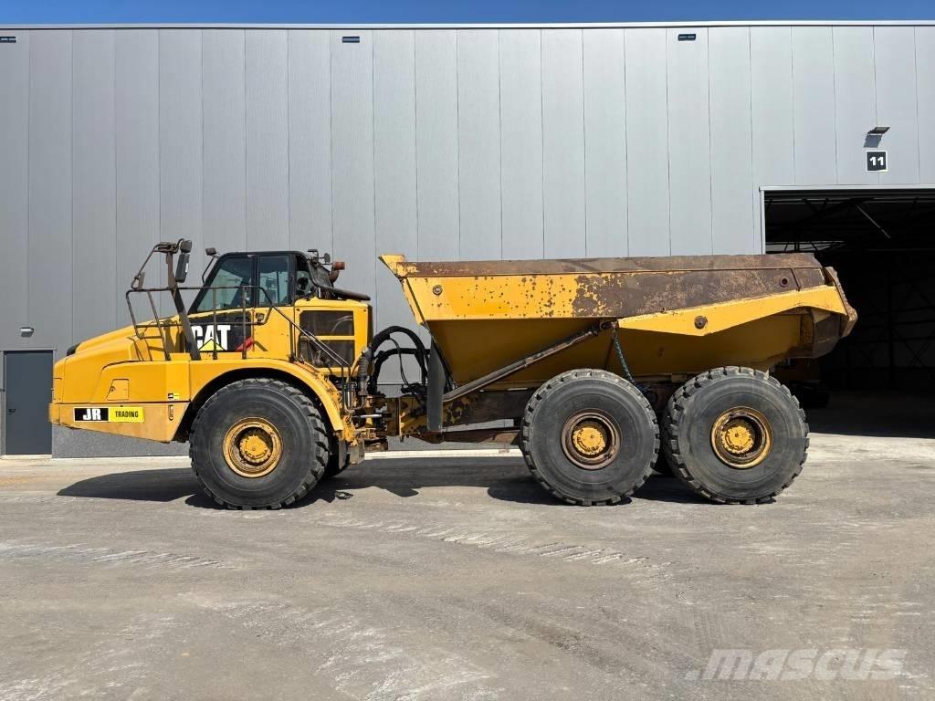 CAT 745 C Belden kirma kaya kamyonu