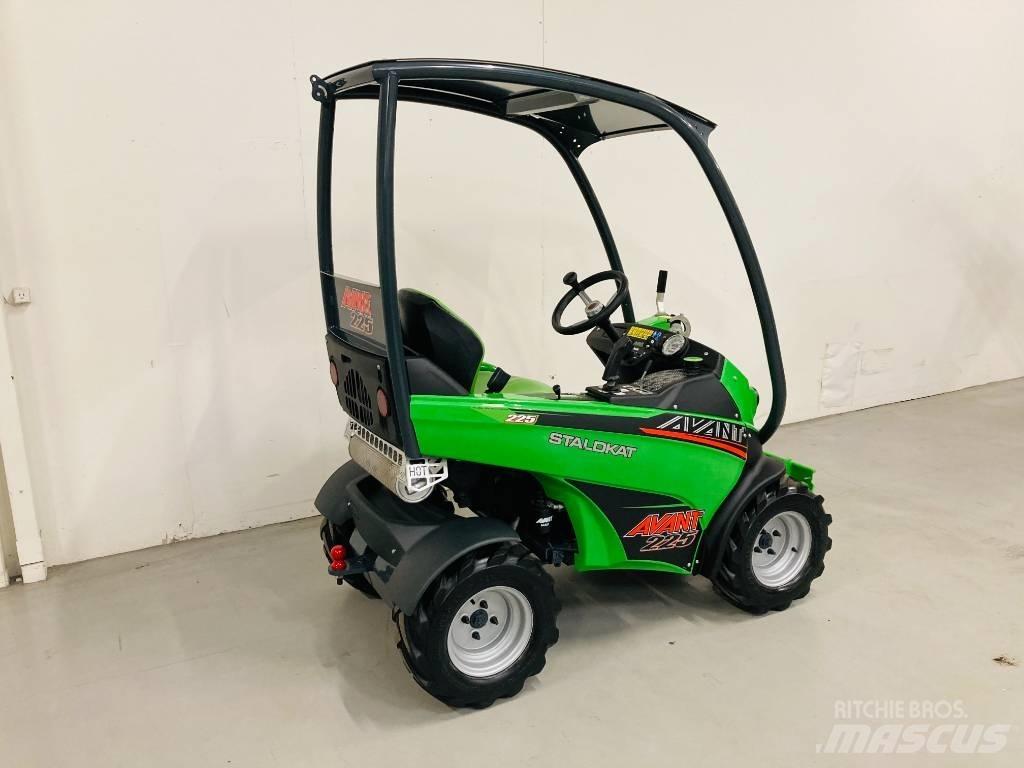 Avant 225 Mini yükleyiciler