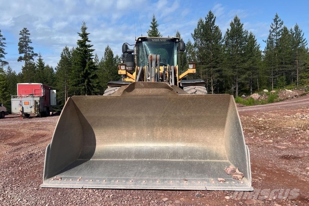 Volvo L 180 G Tekerlekli yükleyiciler