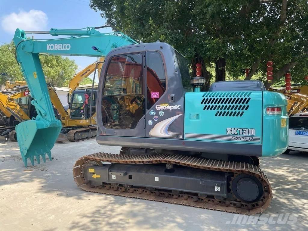 Kobelco SK130-8 Midi ekskavatörler 7 - 12 t