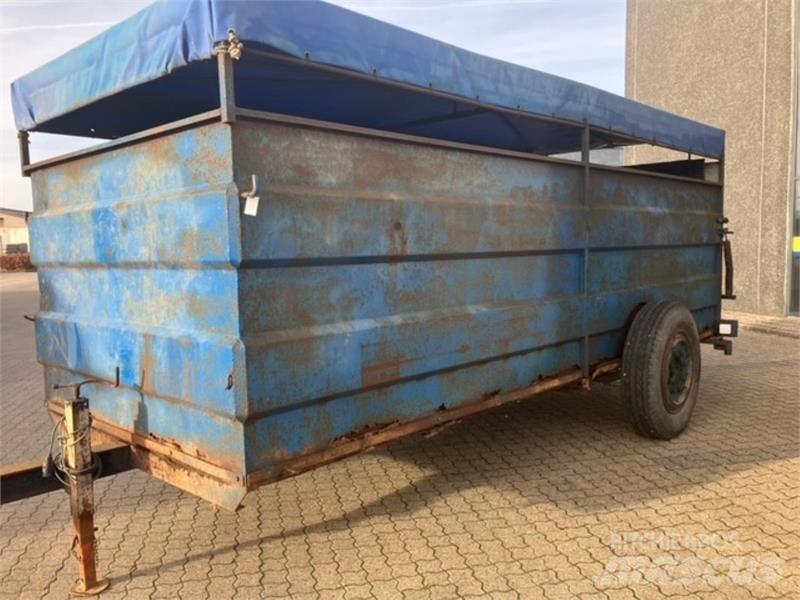  - - - 8M KREATURVOGN Diger römorklar