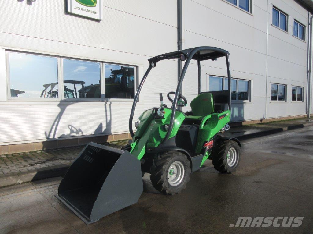 Avant 220 Teleskopik yükleyiciler