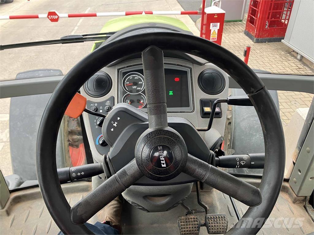 CLAAS Arion 620C Traktörler