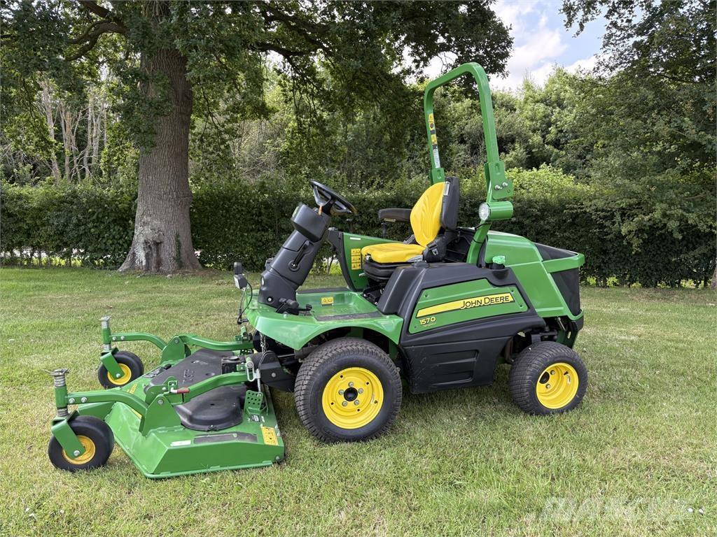 John Deere 1570 Mobil çim biçme makineleri