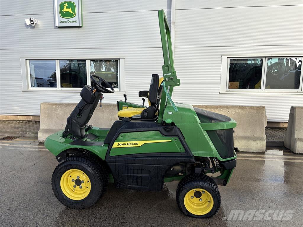 John Deere 1570 Mobil çim biçme makineleri