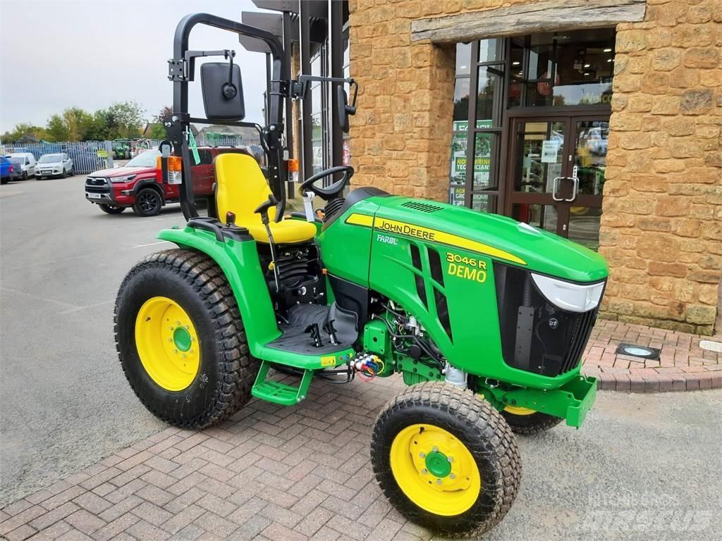 John Deere 3046R Traktörler