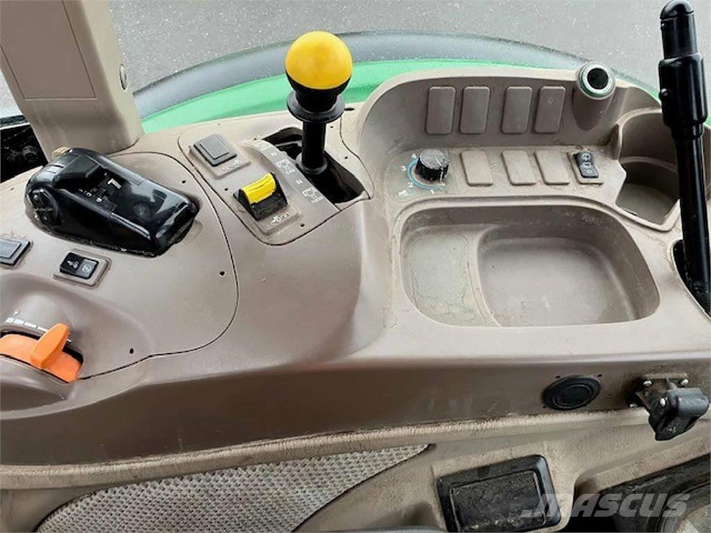 John Deere 5115M Traktörler