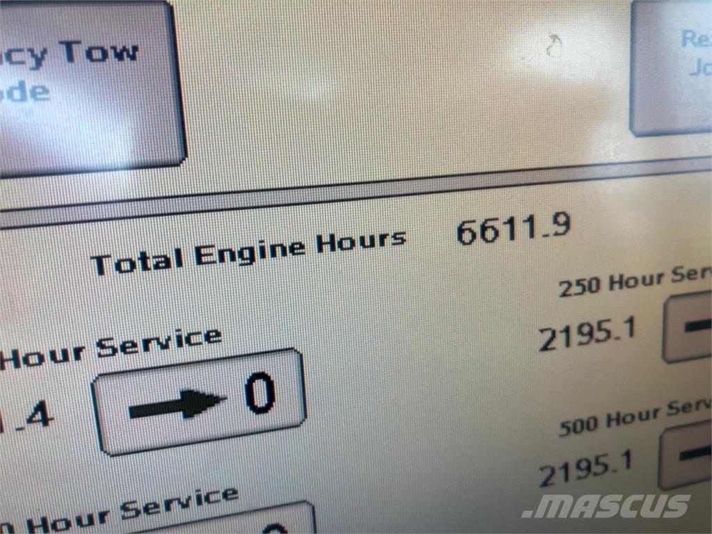 John Deere 5430i Kendinden tahrikli pülverizatörler