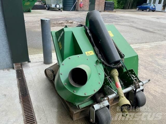 John Deere 580L Diger yol bakim makinalari