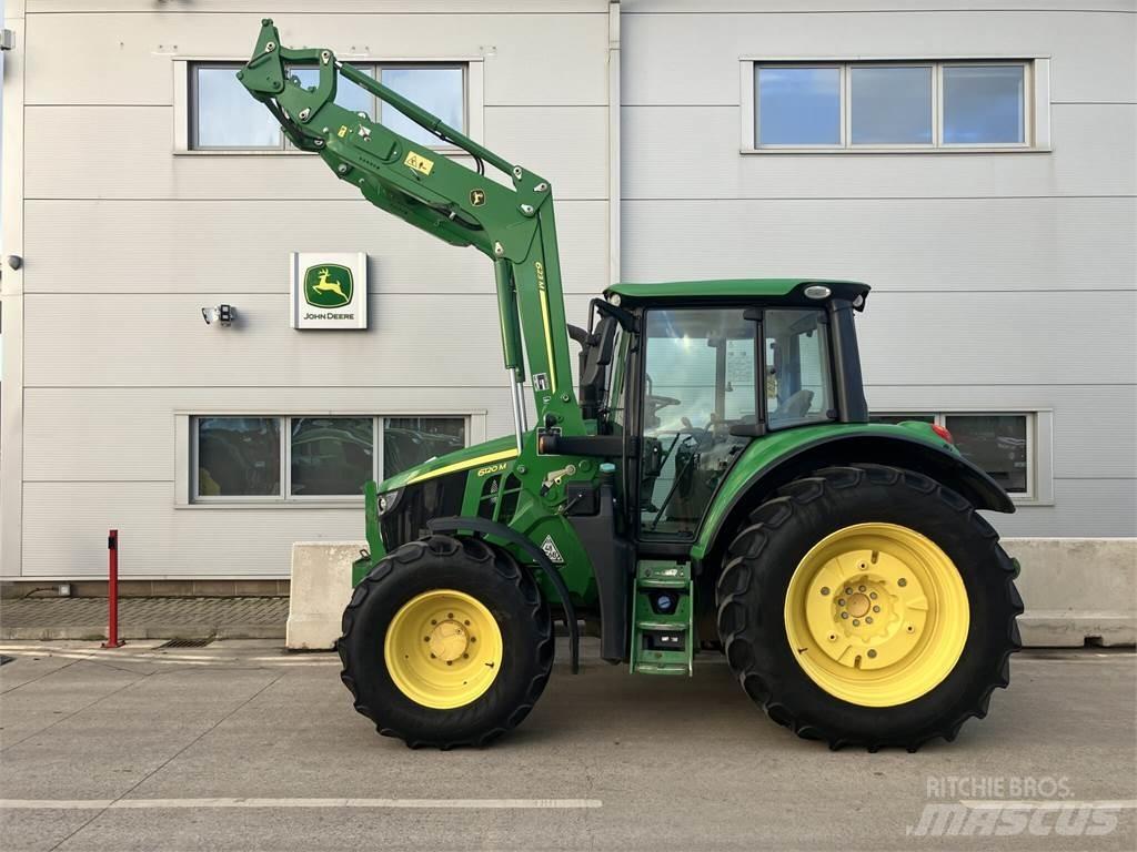 John Deere 6120M Traktörler