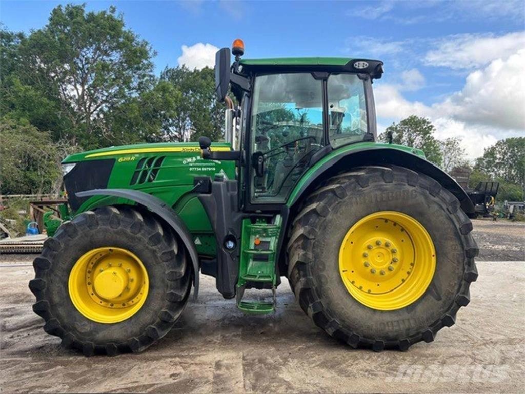 John Deere 6215R Traktörler