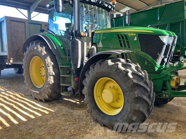 John Deere 6215R Traktörler