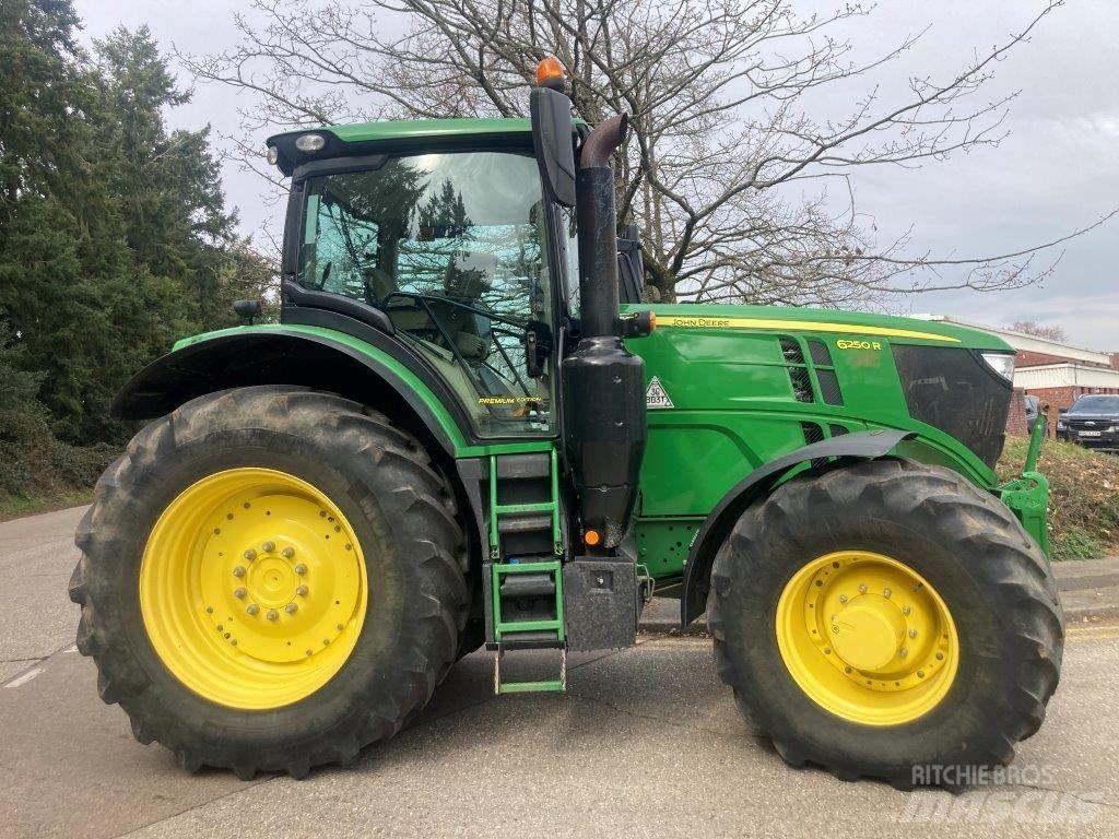 John Deere 6250R Traktörler