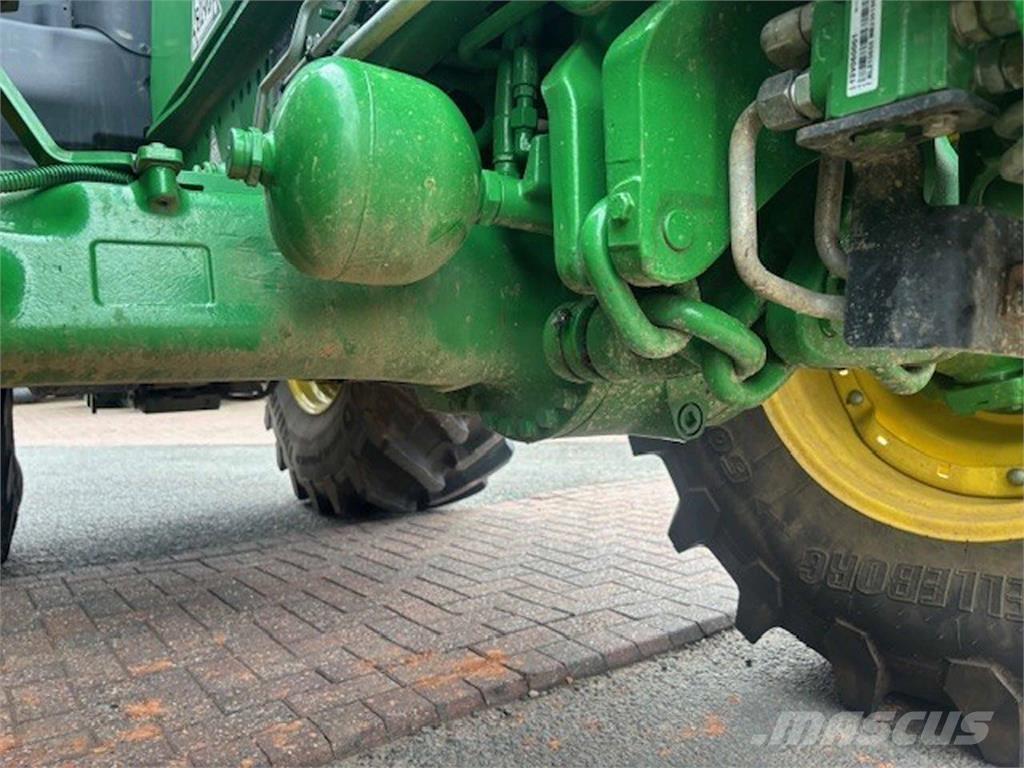 John Deere 6R 215 Traktörler