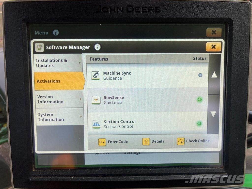 John Deere 6R 215 Traktörler