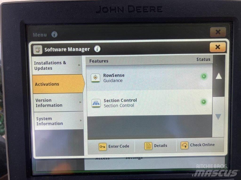 John Deere 6R 215 Traktörler