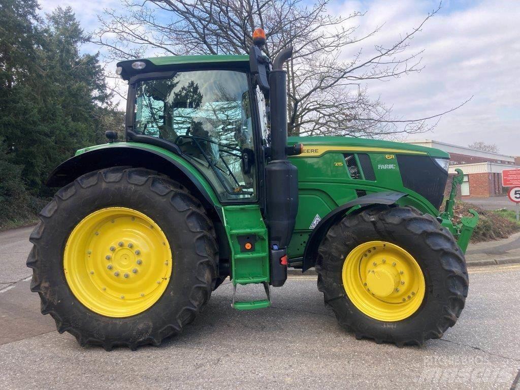 John Deere 6R 215 Traktörler