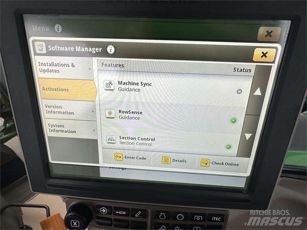 John Deere 6R 215 Traktörler
