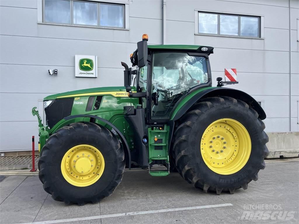 John Deere 6R 215 Traktörler