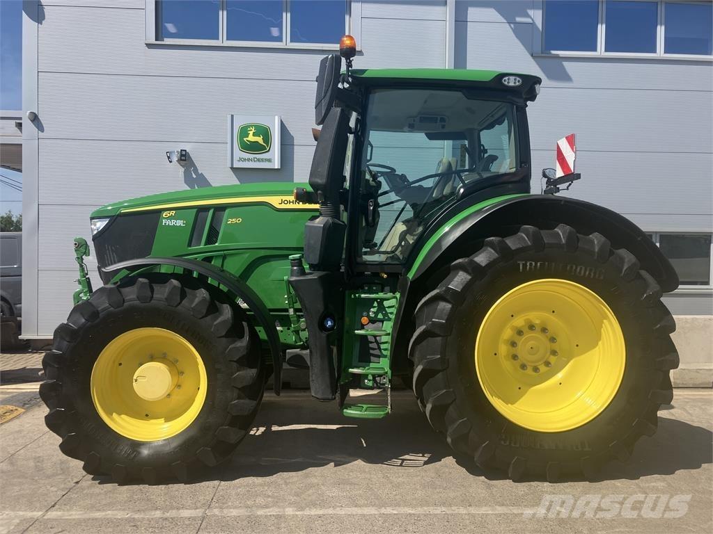 John Deere 6R 250 Traktörler