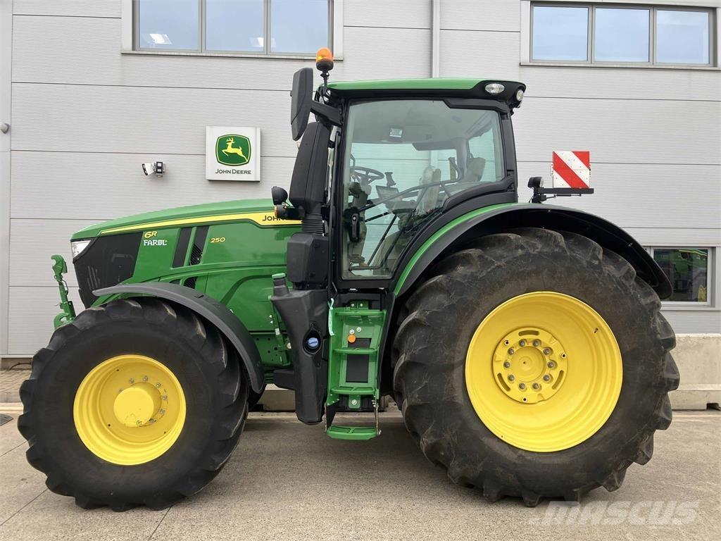 John Deere 6R 250 Traktörler