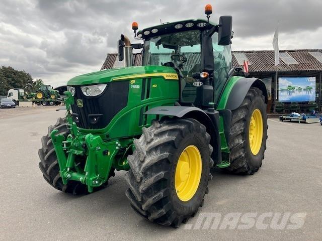 John Deere 6R 250 Traktörler