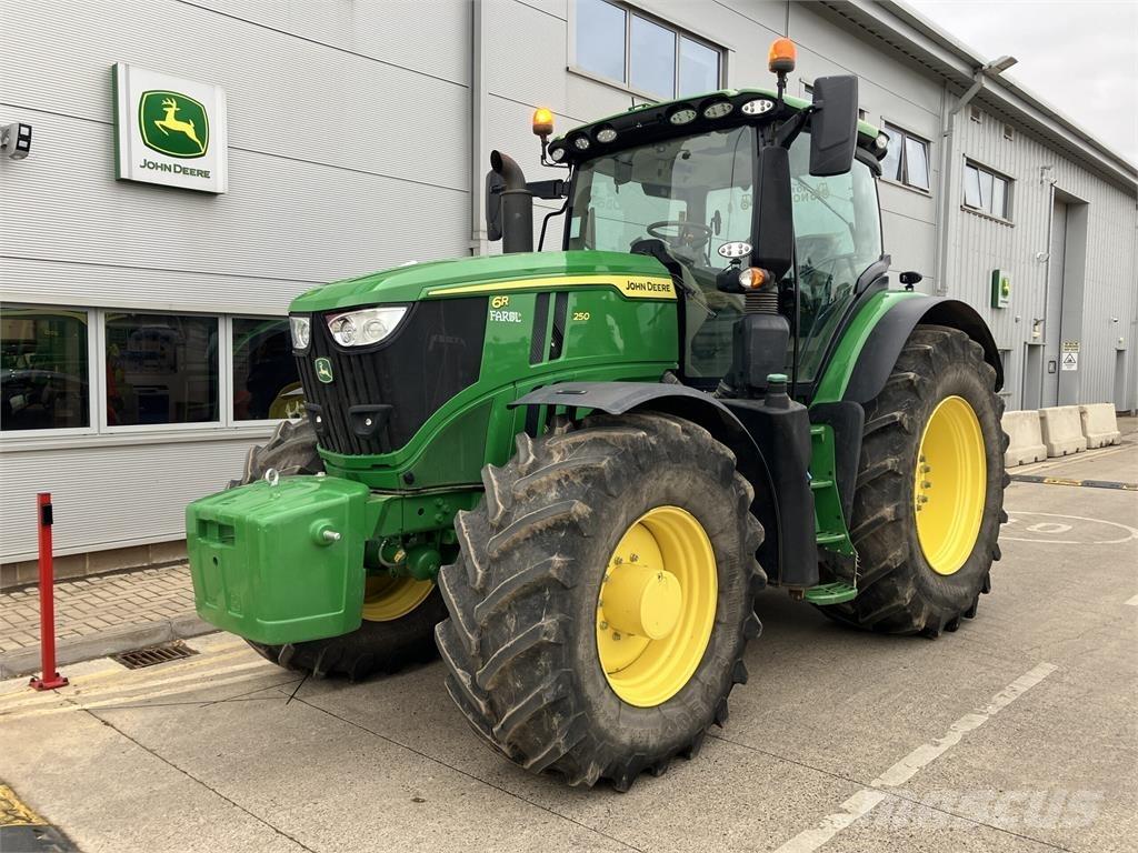John Deere 6R 250 Traktörler