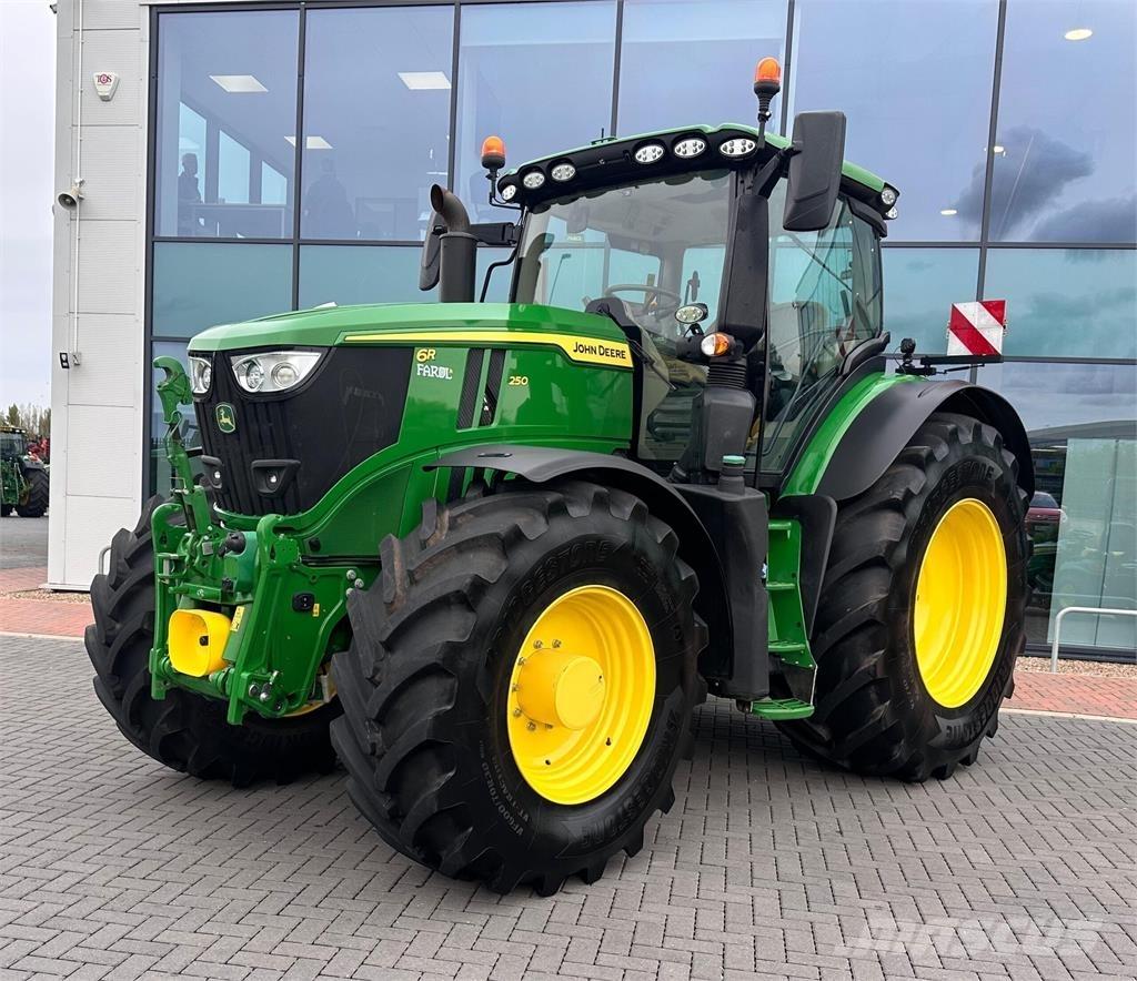 John Deere 6R 250 Traktörler
