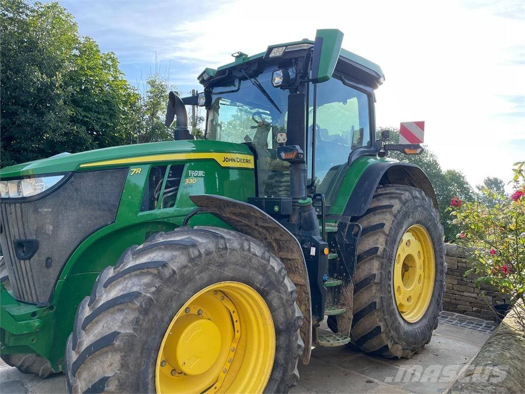 John Deere 7R 330 Traktörler