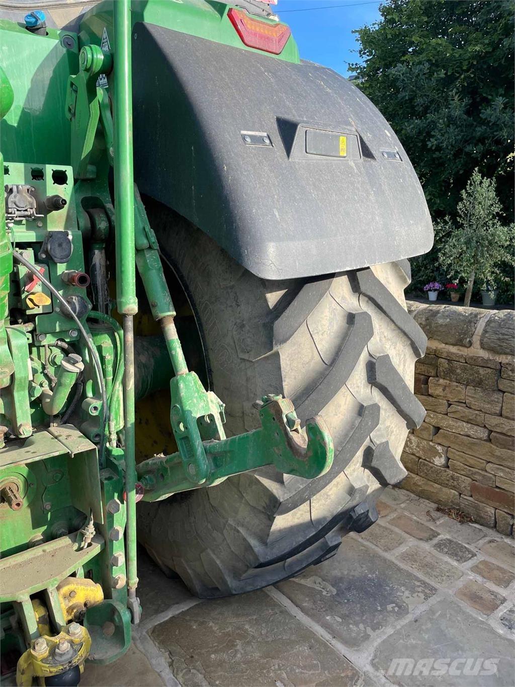 John Deere 7R 330 Traktörler