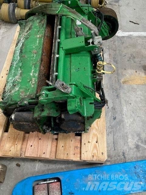 John Deere 8500i Kendi yürür silaj makinalari