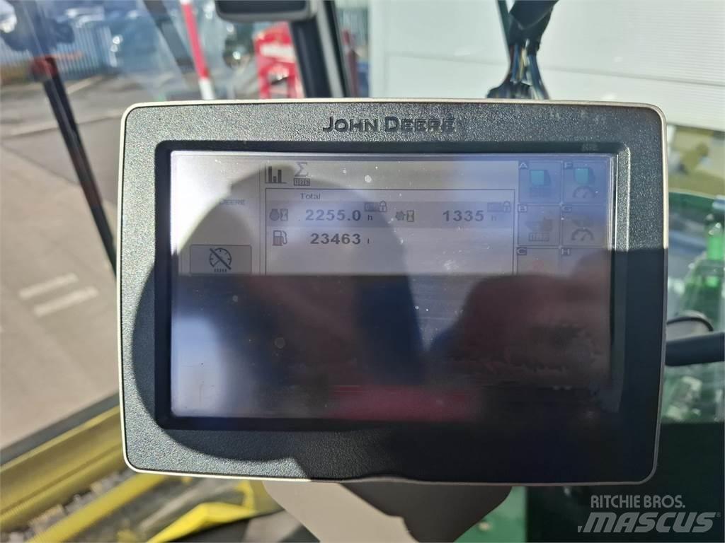 John Deere 9900 Kendi yürür silaj makinalari