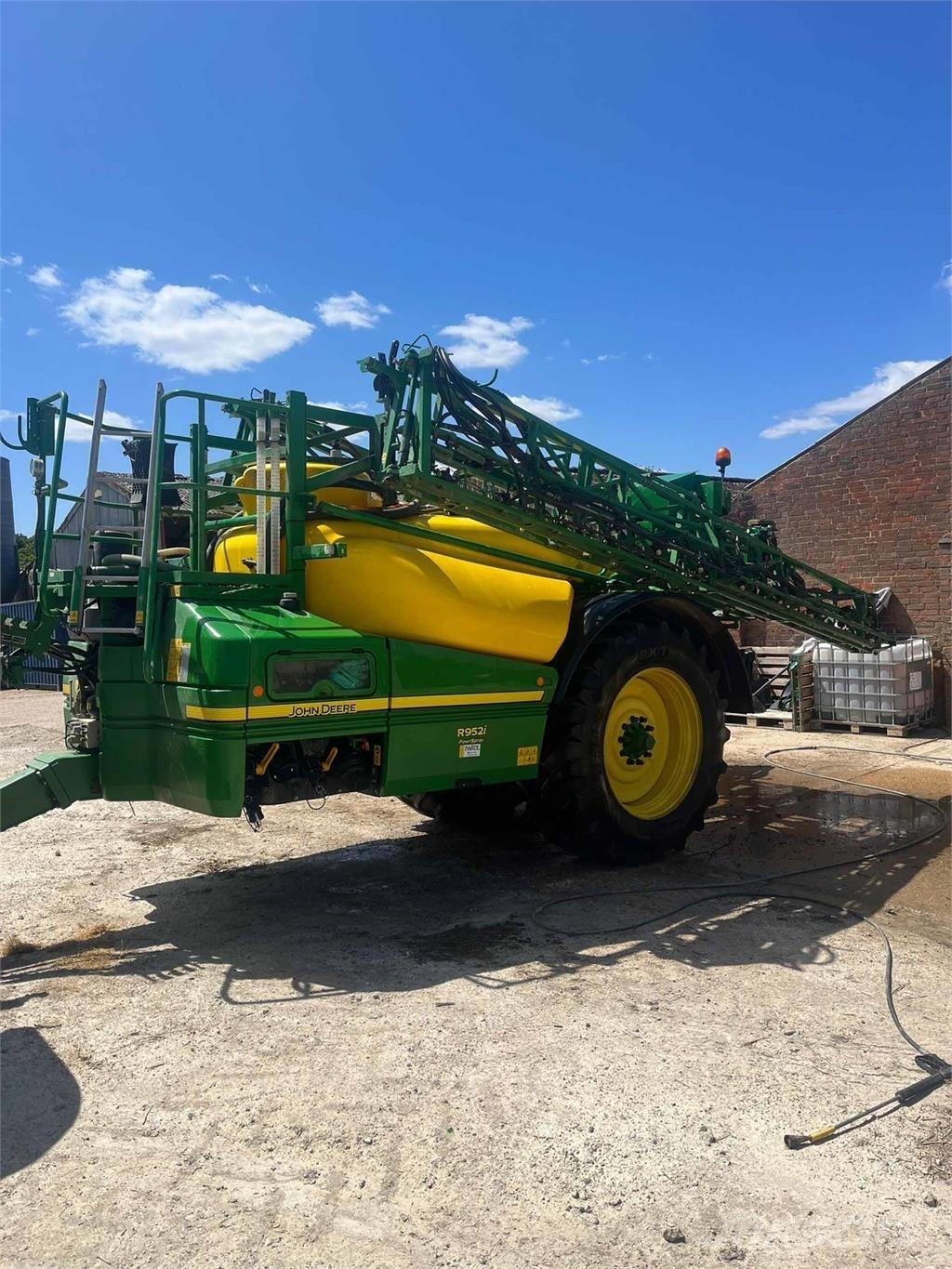 John Deere R952i Kendinden tahrikli pülverizatörler