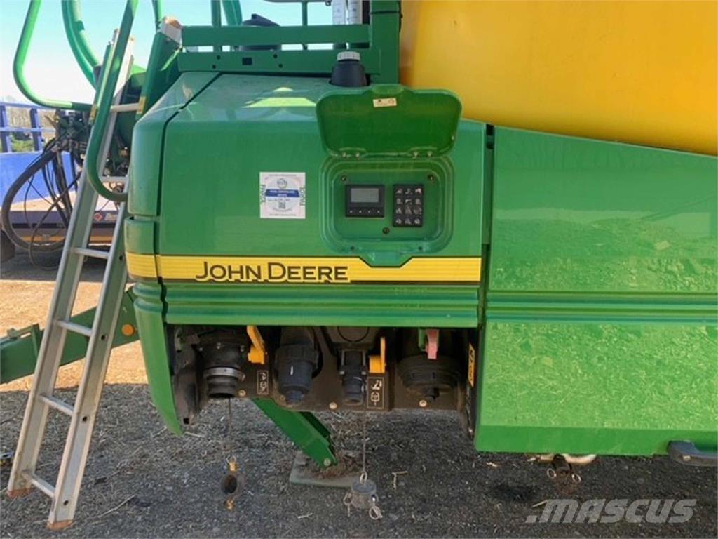 John Deere R962I Kendinden tahrikli pülverizatörler