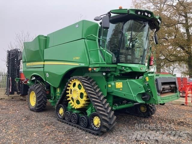 John Deere S780 Biçerdöverler