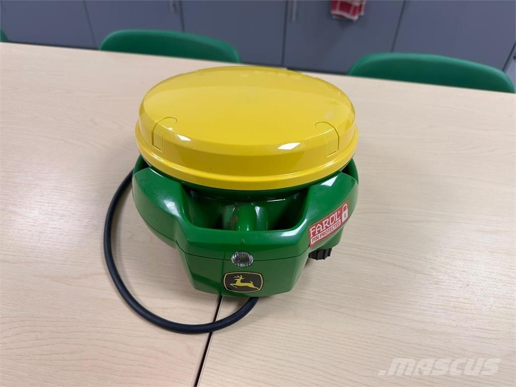 John Deere SF7000 Hassas ekim makinalari
