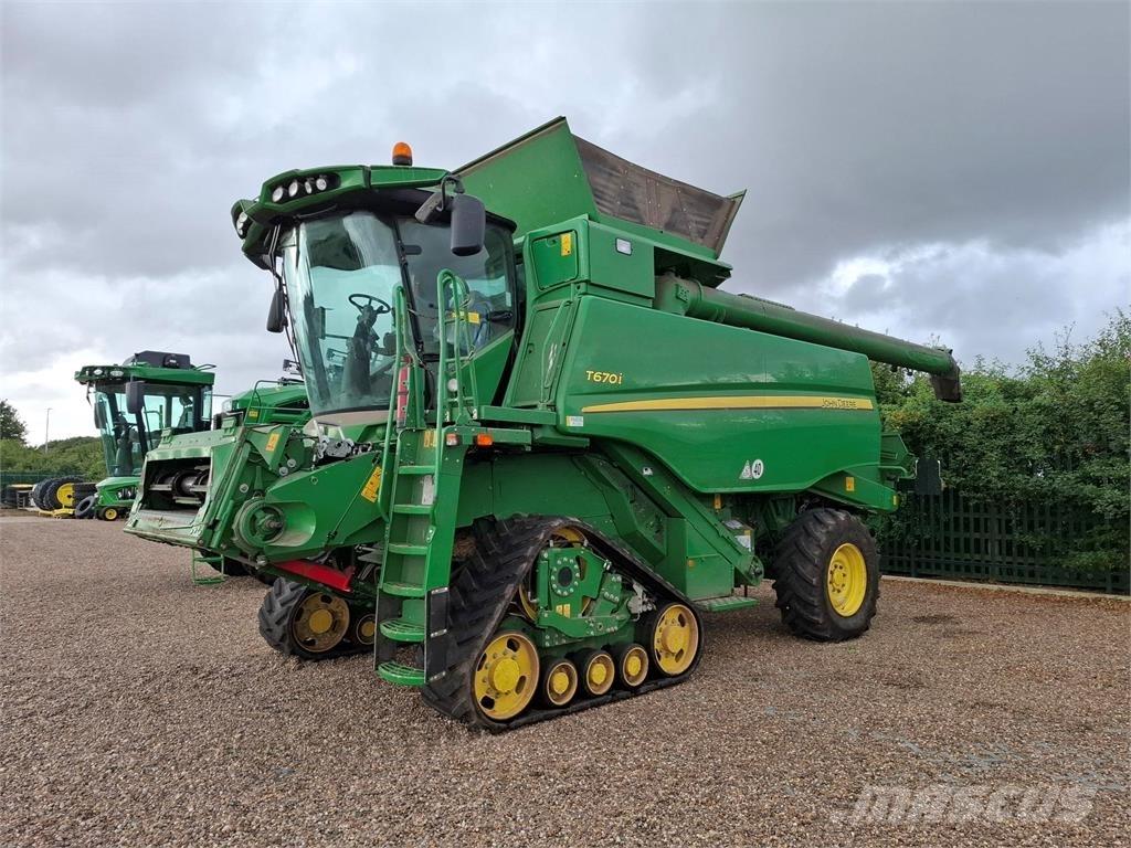 John Deere T670i Biçerdöverler