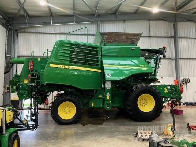 John Deere T670i Biçerdöverler