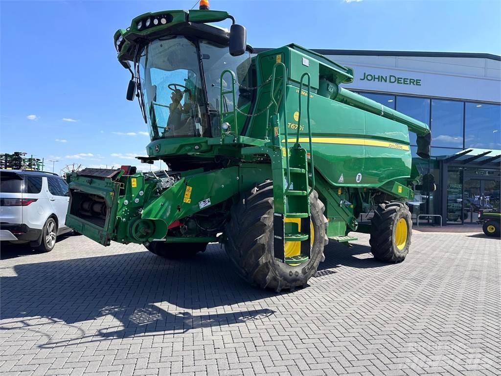 John Deere T670i HM Biçerdöverler