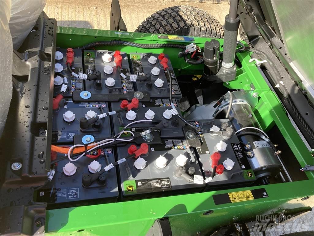 John Deere TE Gator Küçük araçlar