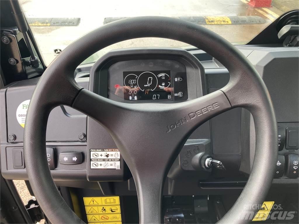 John Deere XUV875M Küçük araçlar