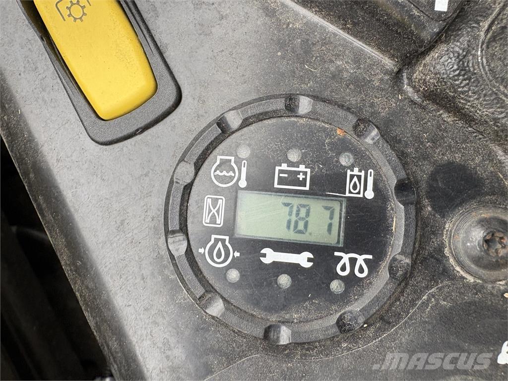 John Deere Z994R Mobil çim biçme makineleri