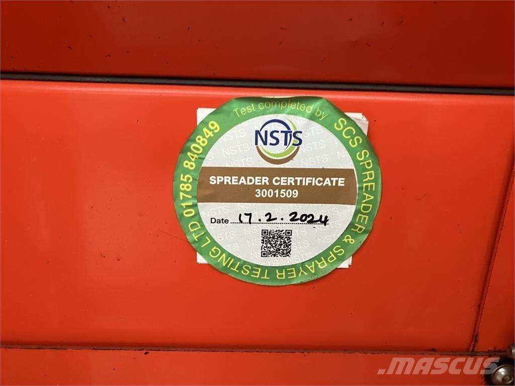 Kuhn Axis 40.2 HEMC Sıvı gübre serpme makineleri