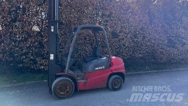 Manitou MI30D Tarimsal teleskopik yükleyiciler